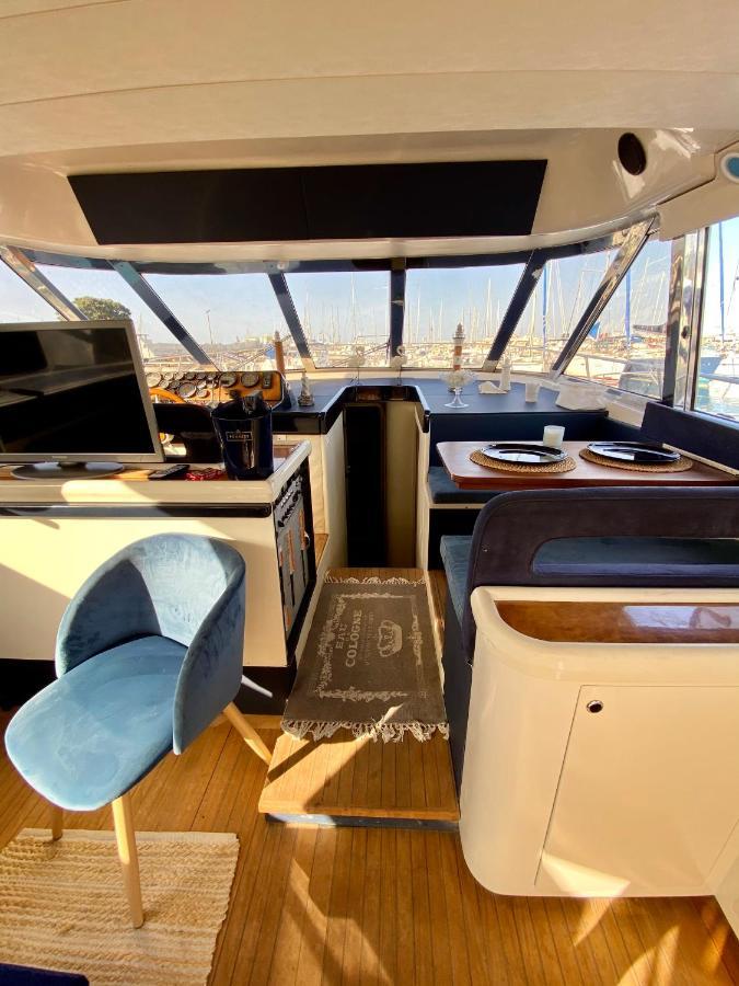 巴勒莫 Panaby Houseboat酒店 外观 照片